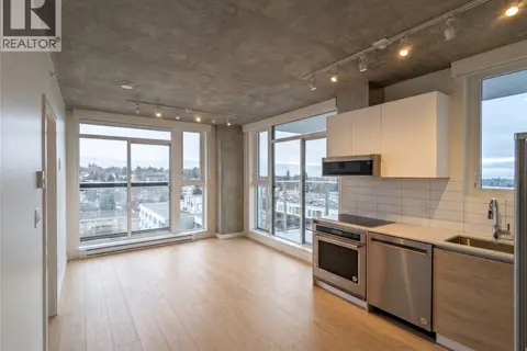1207 1097 View St