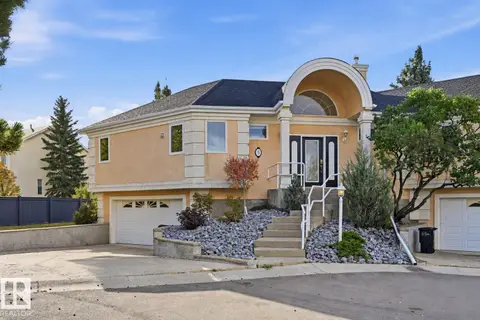 #5 11809 9B AV NW