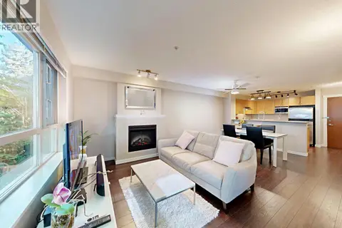 207 4783 DAWSON STREET