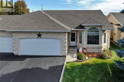 3 135 Pinehouse DRIVE