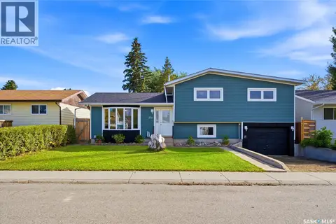 231 Priel CRESCENT