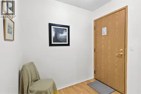 1045 Sutherland Avenue Unit# 214