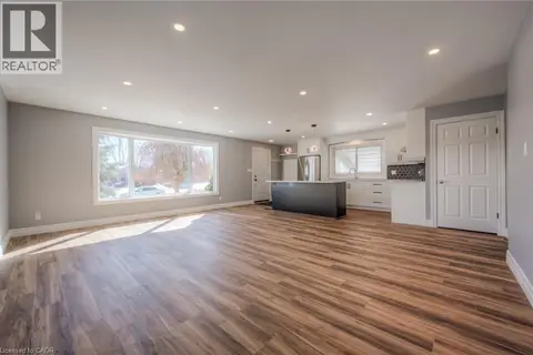 262 ROSS Avenue Unit# 1