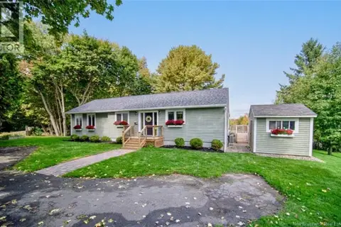 31 Riverview Drive