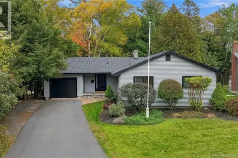 41 Simcoe Court