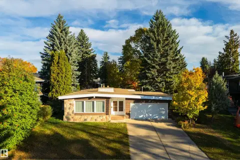 24 VALLEYVIEW CR NW