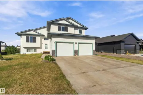 38 Landing Trails DR