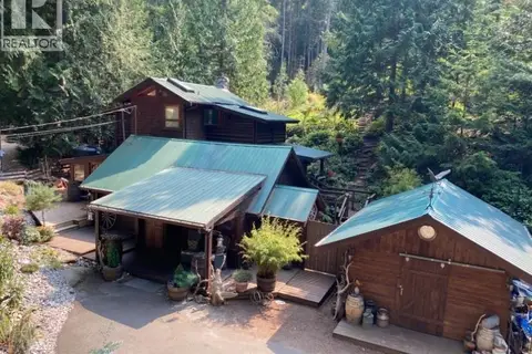 604 WAUGH ROAD