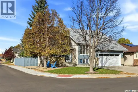 3467 Phaneuf CRESCENT E