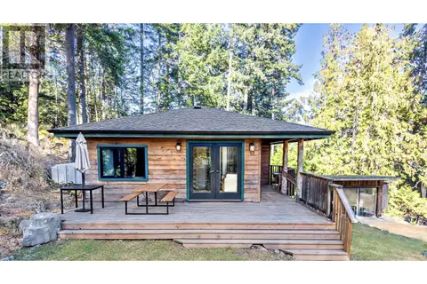 4318 PORT WASHINGTON ROAD