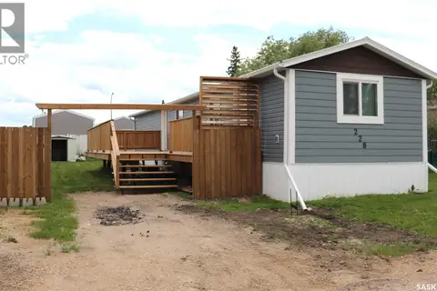 228 Cypress WAY