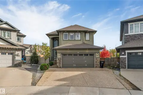 707 40 AV NW