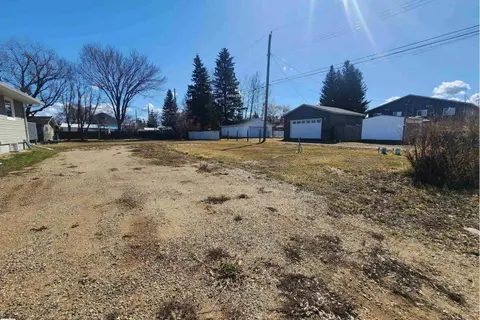 5007 58 ST