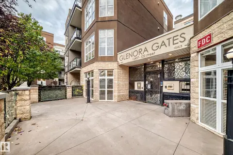 #432 10407 122 ST NW