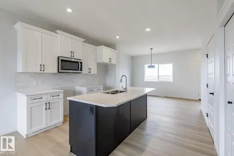 3601 40 AV