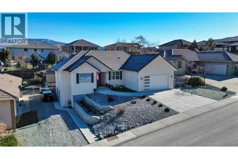 3807 FAIRWINDS Drive