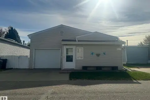 2415 West Oak WY NW