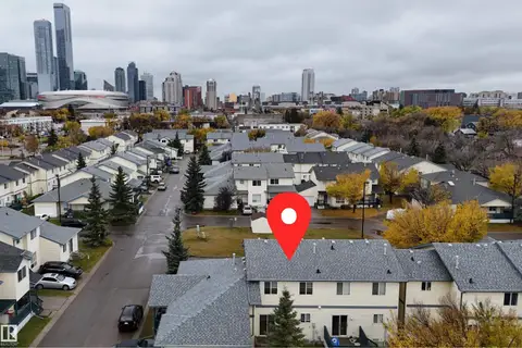 #85 10909 106 ST NW