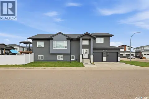 203 Burgess BAY
