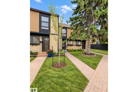 12034 25 Ave NW