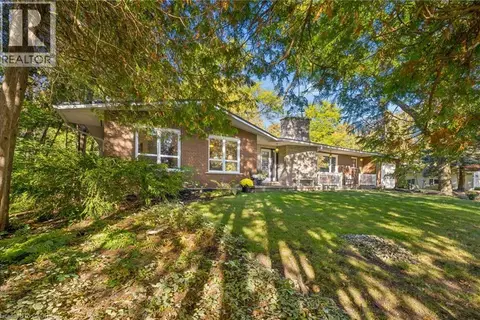 42 GREENWOOD Road