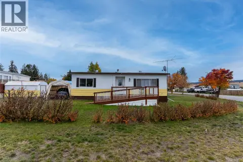 13 Topaz Crescent