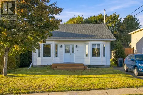 35 Ellesmere Avenue