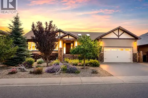 100 Canyoncrest Point W