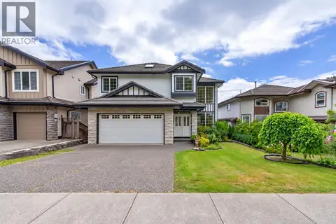 2115 BERKSHIRE CRESCENT