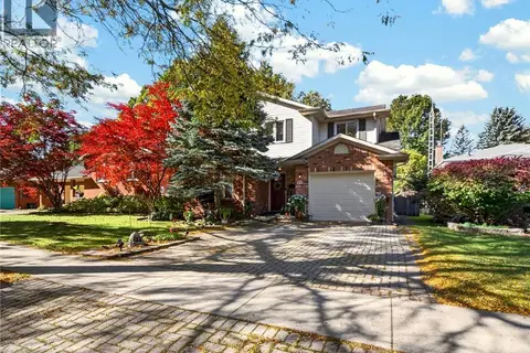 133 LEASIDE Drive