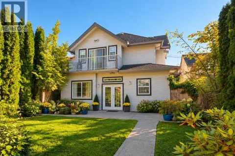 607 SUNSET AVENUE