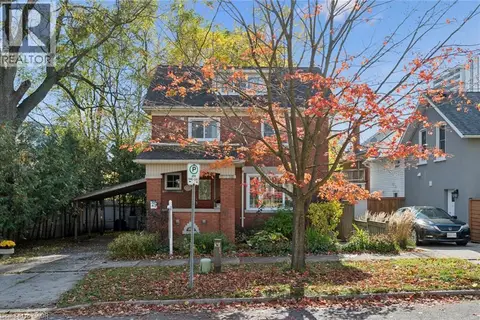 21 BRAUN Street
