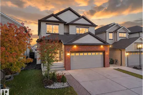 5219 18 AV SW