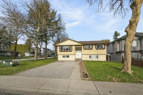 12959 CARLUKE CRESCENT