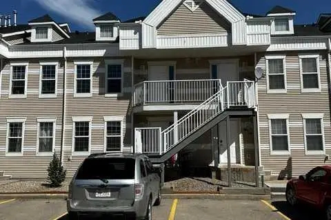 423, 103 Strathaven Drive