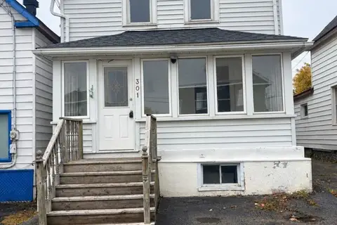 301 Beverley ST