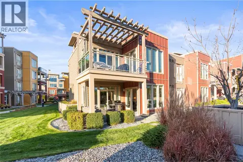7343 Okanagan Landing Road Unit# 1132