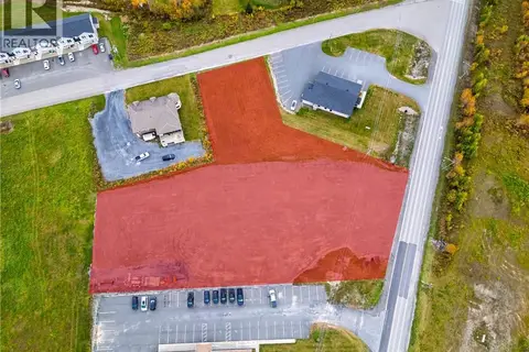 Lot Ouellette Street