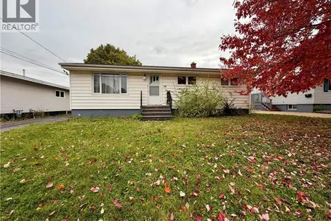 34 Hedgewood Drive