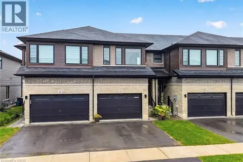 33 BELLHOUSE Avenue