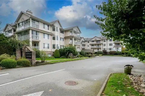 102 2491 GLADWIN ROAD