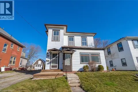 161 MAPLE Street Unit# 2