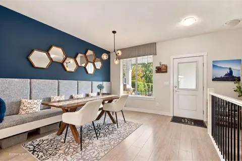 139 6030 142 STREET