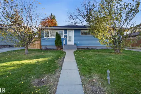 15933 95 AV NW