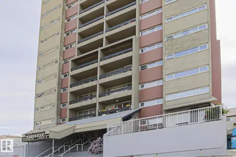 #20 8735 165 ST NW