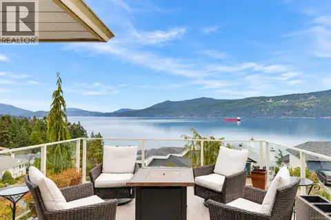 543 Marine View