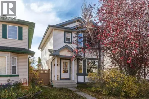 127 Erin Meadow Crescent SE