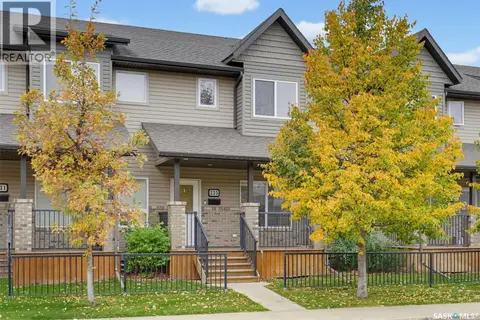 335 Willowgrove LANE