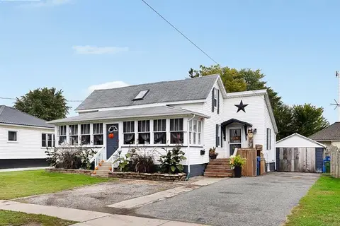83 Elliott STREET