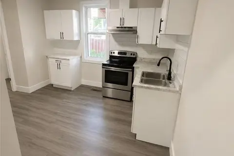 139 Bloor Street Unit# 1